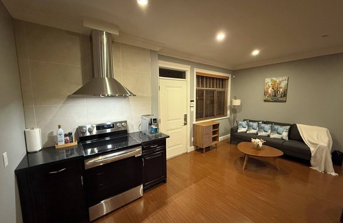 West Side House | Newly furnished family room3 with 2 queen beds, shared bath and common space