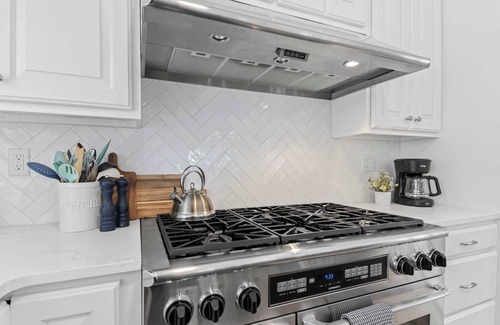Leland House | Newly Listed Leelanau Lakehouse