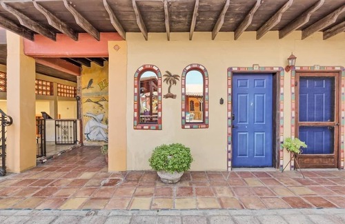 El Puerto Apartment | Newly listed on Vrbo but superhost and 5 stars on ArBNB!