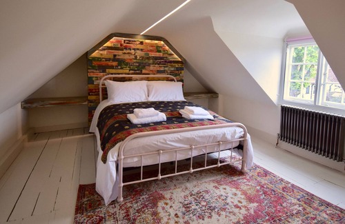 Icklesham Cottage | Newly refurbished 3-bed cottage in the ancient seaside town of Winchelsea.