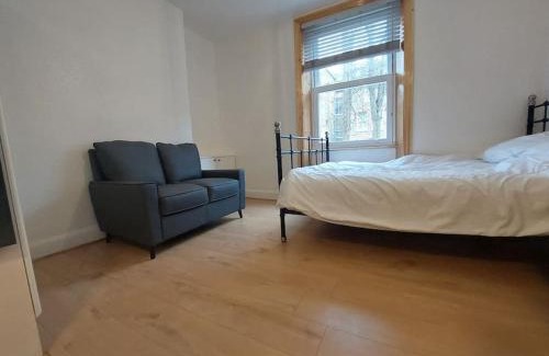 Highgate Apartment | Newly refurbished studio