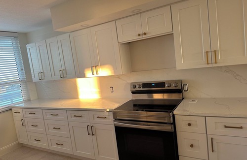 Redington Shores Condo | Newly Remodeled Redington Towers Dream Retreat