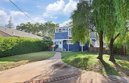 Lodi House | Newly remodeled 1 bedroom steps from downtown Lodi