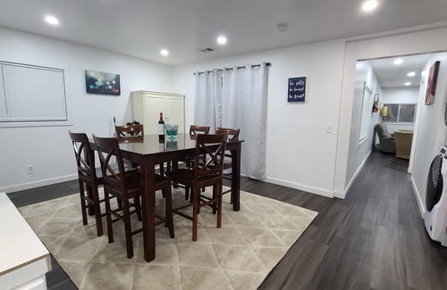 Hillsboro House | Newly Remodeled 3/2 w/King Bed Near Intel