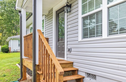 Gainesville House | Newly Remodeled 3 Bedroom Home in The Heart of Gainesville