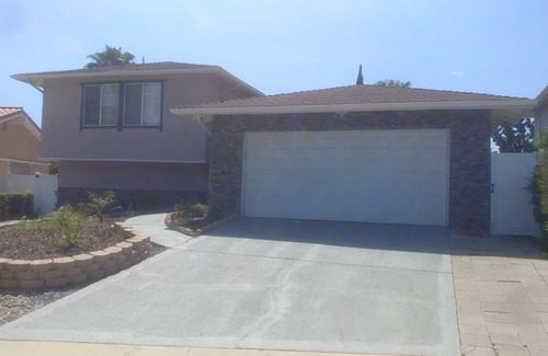 Agoura Hills House | Newly remodeled 3 bedroom 3 bath home. Only 15 minutes from Malibu beaches!