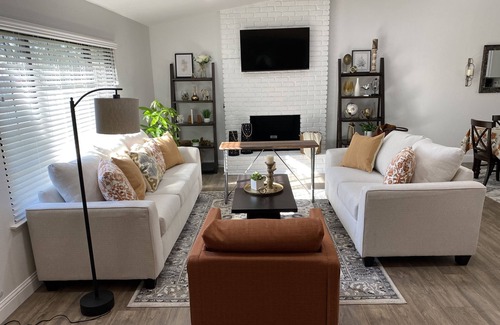 Clovis House | Newly remodeled 4 bed 3 bathroom home near Yosemite & Kings Canyon national park