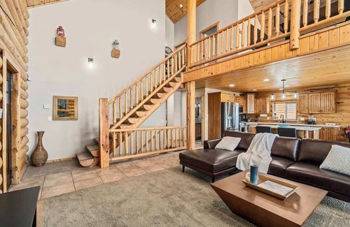 Harbor Village Cabin | Newly Remodeled Bear Lake Lodge