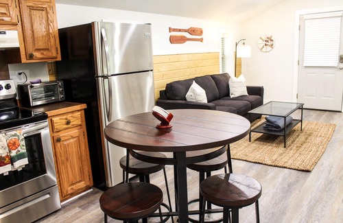 Heber Springs Cabin | Newly Remodeled Cabin in Lobo Landing w/Outdoor Firepit!