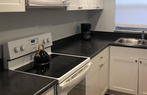 Vero Beach Condo | NEWLY REMODELED CONDO VERO BEACH +55 community with heated pool