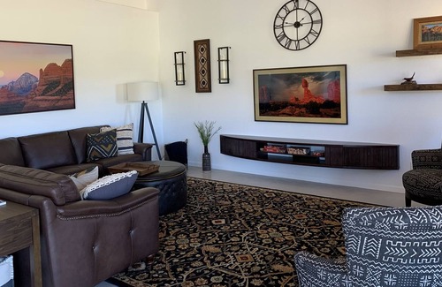 Saddlebrooke House | Newly remodeled home in desirable Saddlebrook Community