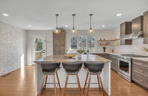 Murfreesboro House | Newly Remodeled Home Minutes from MTSU Short drive to downtown Nashville