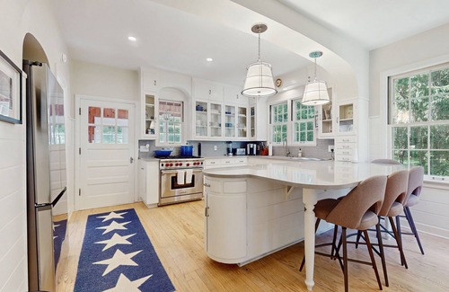 Lakeside House | Newly Remodeled Lakeview Home w/screened porch, gas grill, & 300ft from beach