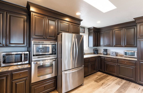 Pierpont Bay House | Newly Remodeled Pierpont Beach Property w/Ocean views & 2 min walk to the beach
