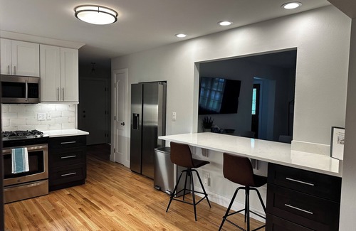 Littleton House | Newly Remodeled, Sleeps 12, Quiet neighborhood near it ALL, Pet Friendly