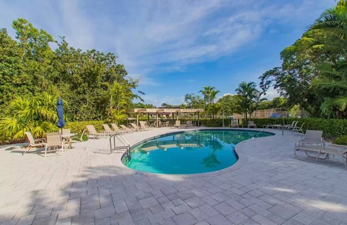 Key Largo House | Newly Remodeled Townhouse in Buttonwood Bay