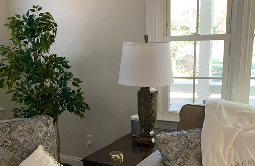 Venable House | Newly remodeled three bedroom, 2 bath house within walking distance of UVA.
