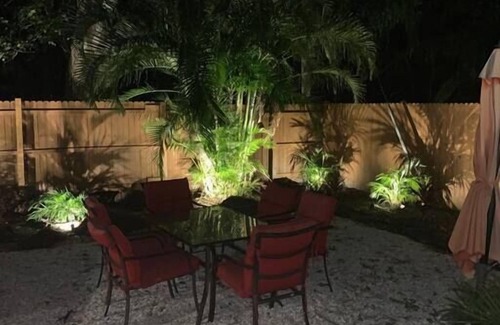 South Sarasota House | Newly Remodeled 3bd/3bh | 10 mins to the Beach