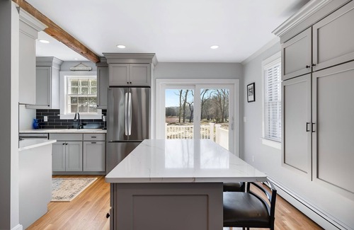 West Barnstable House | Newly remodeled 3BR+ overlooking cranberry bog. 11mins to beach. Sleeps 8