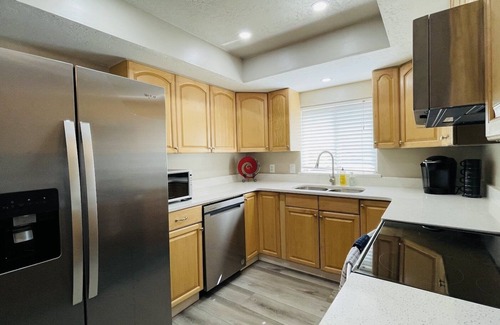 Midvale House | Newly remolded entire home near 4 world-class ski resorts
