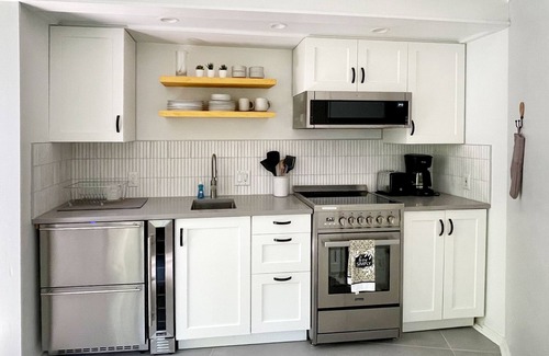 Night Heron House | Newly renovated cottage in Sea Pines. Private setting with a short walk to beach
