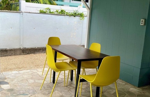 Coconut Grove Apartment | Newly renovated 1-bedroom with AC and dedicated parking in enchanting Kailua.