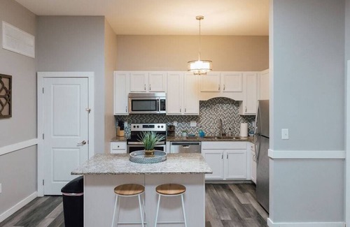 Johnson City Apartment | Newly Renovated 1 Bed Apartment Downtown