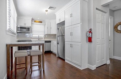 Avalon Condo | Newly renovated 2 bedroom conveniently located in the downtown of Avalon