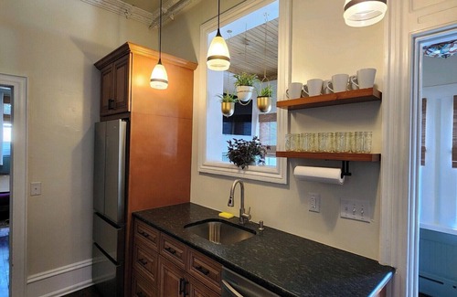 Newark Apartment | Newly renovated 2 bedroom apartment located on University of Delaware’s campus