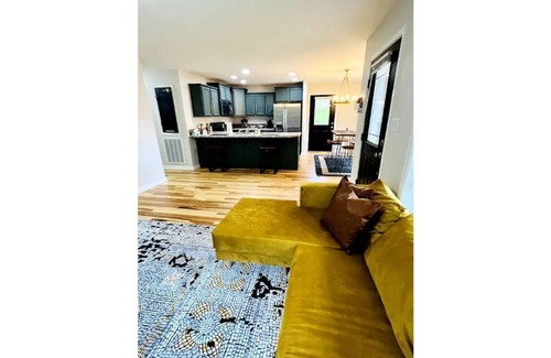 Court House House | Newly Renovated 2 Bedroom, 2 Bath Bungalow!