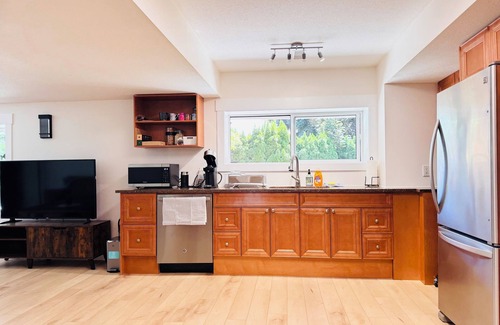 Central Okanagan House | Newly renovated 2-bedroom, 1 bathroom suite with private entrance