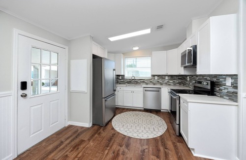 St. Petersburg - Clearwater House | Newly Renovated 2 Bed/2 Bath SF Home - 55+ Gated Community w/TONS of Ammenities