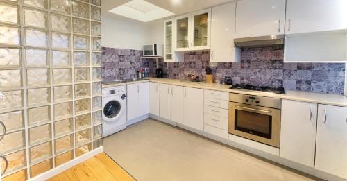 Islington Apartment | Newly Renovated 2BR Apartment in the heart of London