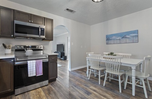 D'Iberville House | Newly renovated 2BR 2BA house