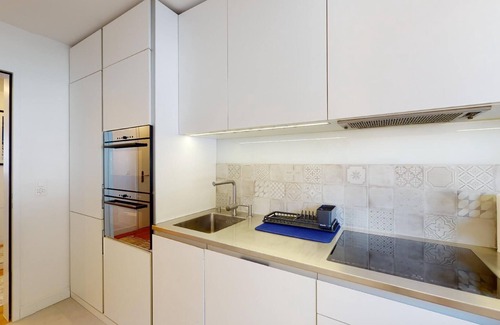 St. Moritz Apartment | Newly renovated 3½ room apartment on the 1st floor.