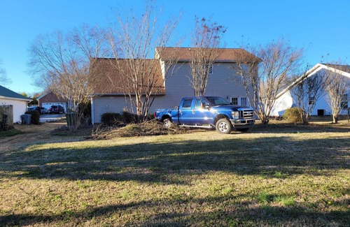 Conestee House | newly renovated 4 bedroom home, 6 miles from downtown Greenville!