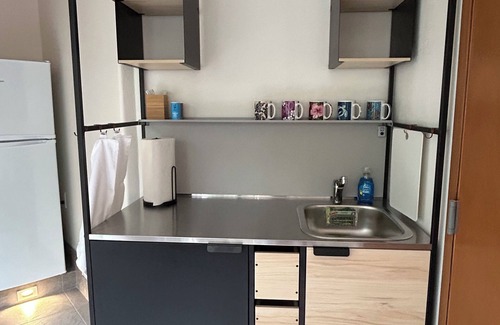 Kahaluu-Keauhou Apartment | Newly renovated air-conditioned studio in a gated community near Kona