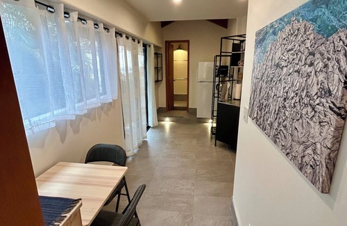 Kahaluu-Keauhou Apartment | Newly renovated air-conditioned studio in a gated community near Kona