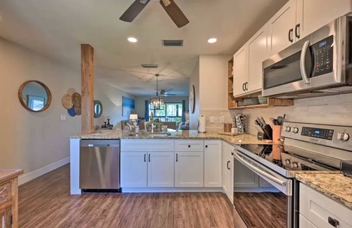 Iona Condo | Newly Renovated and Near Beaches - Cinnamon Cove Gated Community