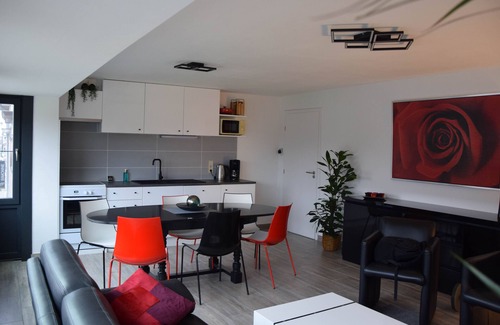 Blankenberge Apartment | Newly renovated apartment overlooking a park, 15 km from Bruges.
