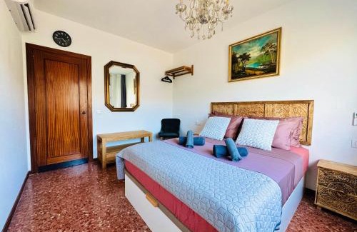 Lloret Town Center Apartment | Newly renovated apartment, 6 mins to the beach