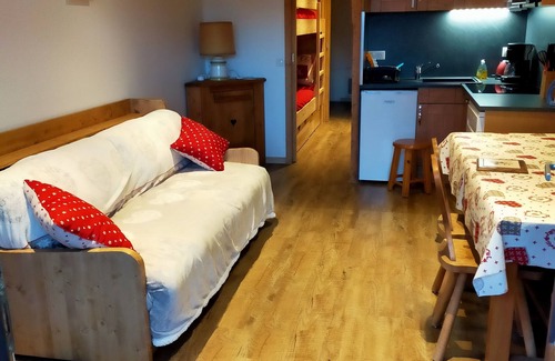 La Rosiere Apartment | Newly renovated apartment. It is located 150 metres from the slopes, opposite the comm
