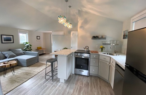 Edgartown Apartment | Newly Renovated Apartment in the heart of Edgartown on the Bike Path!