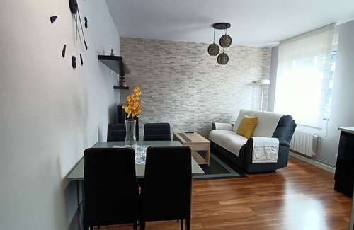 Oviedo City Centre Condo | Newly renovated apartment in Gascona