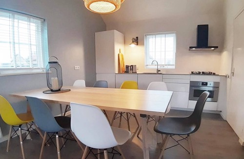 Hollum Apartment | Newly renovated apartments on large grounds