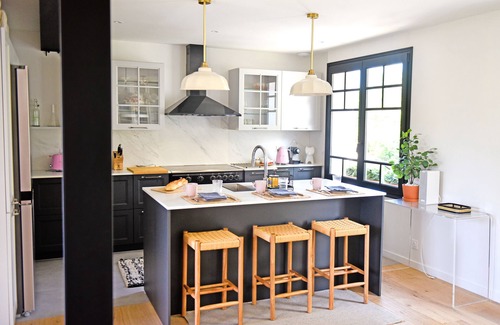 Saint-Lunaire House | Newly Renovated Beach Home near Dinard & St. Malo!