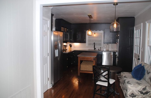 Wade Hampton House | Newly renovated, centrally located, spacious home