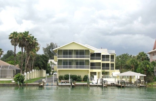 Laurel Condo | Newly Renovated Condo in gated community, Walking Distance to Nokomis Beach