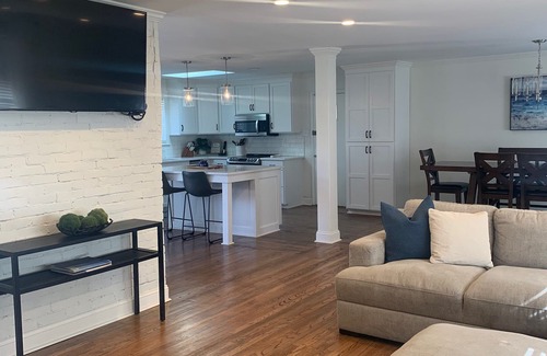 Summerville House | Newly renovated home near the Augusta National!