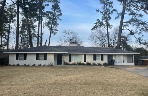 Summerville House | Newly renovated home near the Augusta National!